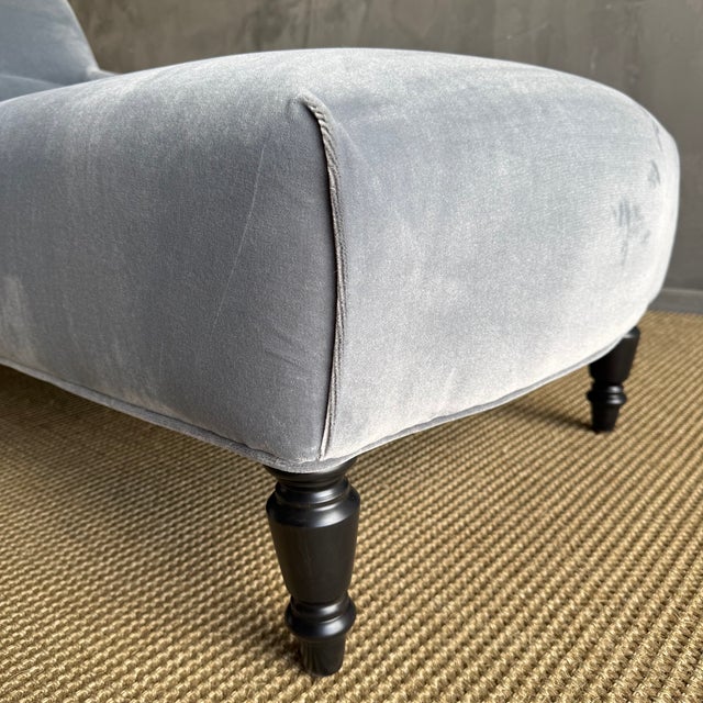 Napoli Chaise Lounge in Velvet For Sale - Image 12 of 12