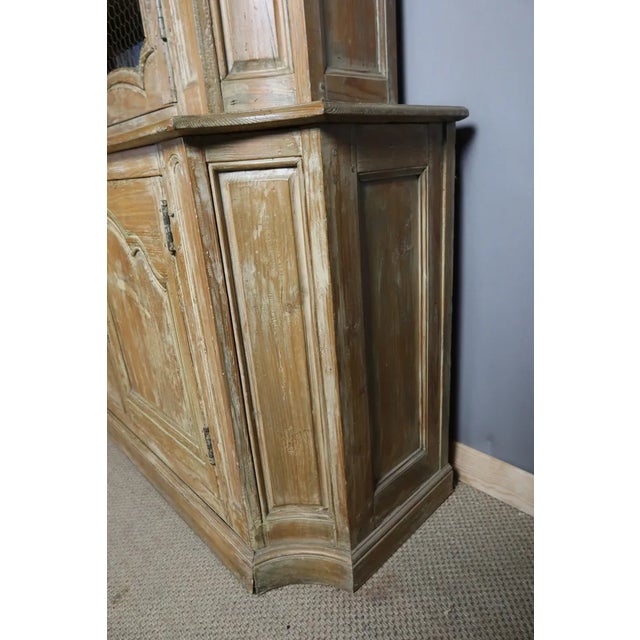 Wood Large Limed Pine Bookcase, 1890s, Set of 2 For Sale - Image 7 of 13