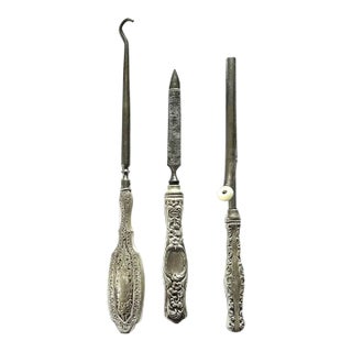 Antique Silver Hair and Manicure Vanity Set For Sale