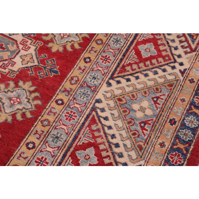 1990s Southwestern Kazak Red/Ivory Wool Rug - 9'0''x12'0'' For Sale - Image 5 of 10