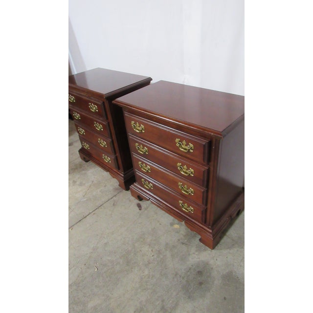 Traditional 1980s Pair American Drew Cherry Nightstands Tables Designer For Sale - Image 3 of 6