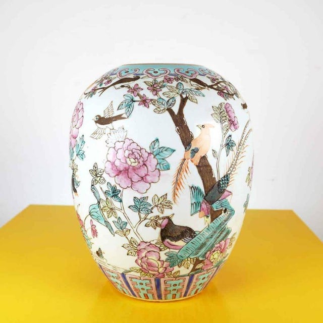 Chinese Vase in Decorated Porcelain For Sale - Image 17 of 17