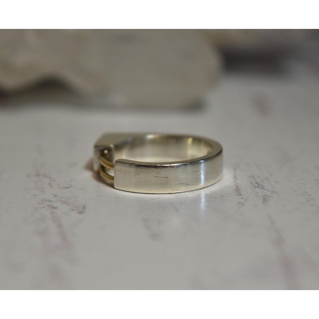 Late 20th Century Vintage Artisan Hand Crafted Sterling Silver 14k Gold Modern Ring Sz 5.75 For Sale - Image 5 of 17