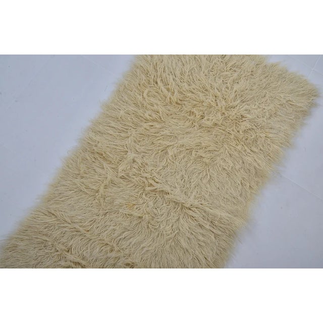 1950s Vintage Turkish Tülü Shag Rug For Sale - Image 5 of 10