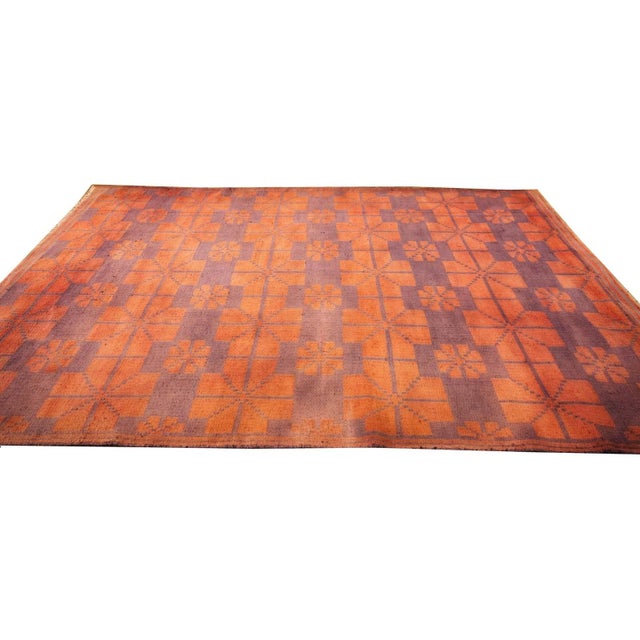 Mid-Century Modern 1950s Orange Cross Modern Geometric Cotton Vintage Persian Ziloo Knotted Rug For Sale - Image 3 of 6