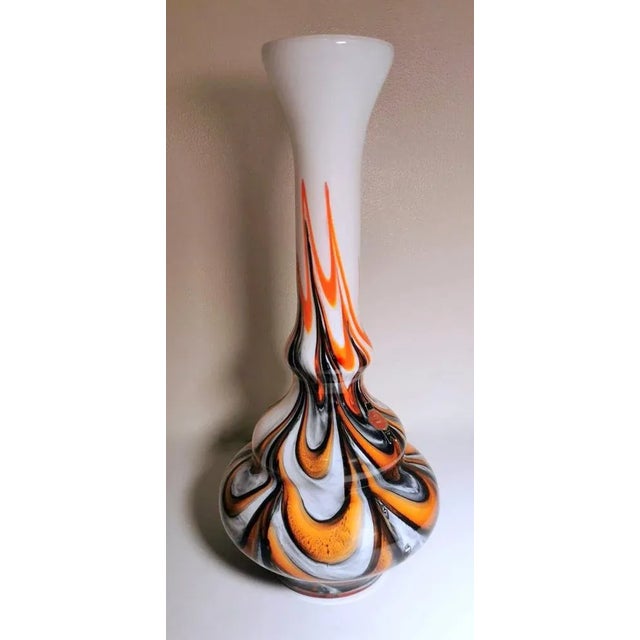 Opaline Multicolor Vase Vetreria Barbieri Empoli, Florence, Italy, 1970s For Sale - Image 4 of 13