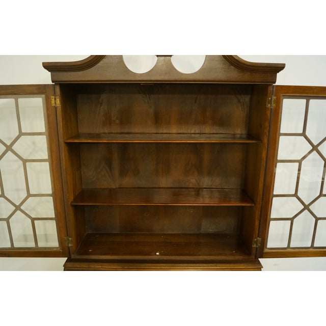 Hendrick Furniture Co. Falconer, Ny Walnut Traditional Chippendale