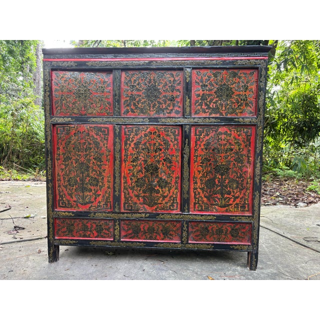 Good Condition, all photos taken outdoors in natural light. Two sets of swinging doors. Hand painted, hand crafted…floral...