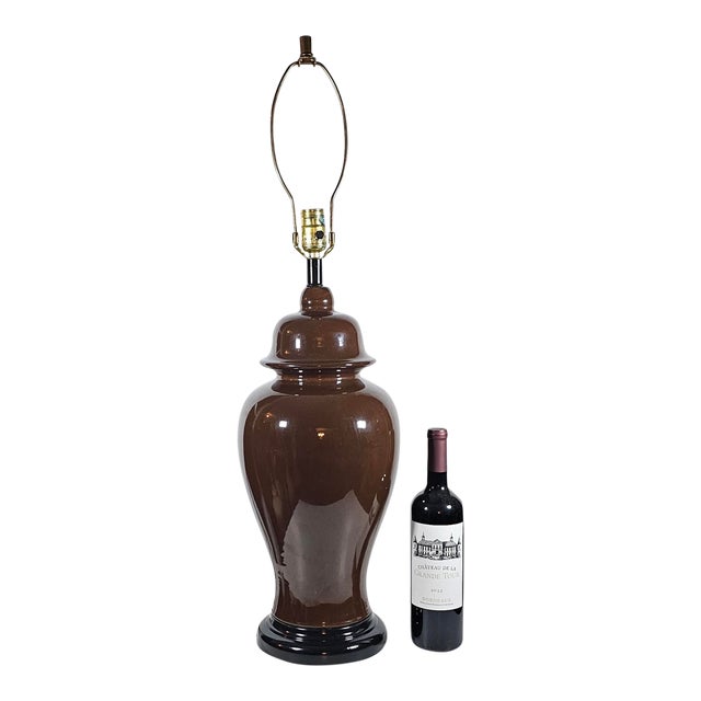 Offering a very nice large vintage chocolate ginger jar table lamp. This lamp is in excellent condition with new wiring,...