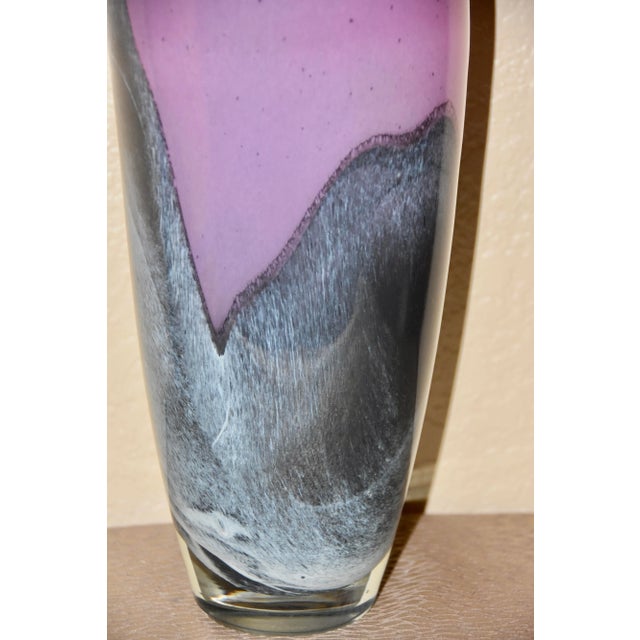 Vilniaus Stiklo Studija Lithuania Handblown Studio Art Glass Flower Vase For Sale In Palm Springs - Image 6 of 7