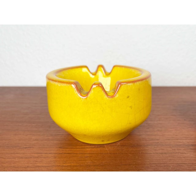 Mid-Century Modern German Space Age Red and Yellow Ceramic Ashtrays, 1960s, Set of 2 For Sale - Image 6 of 18