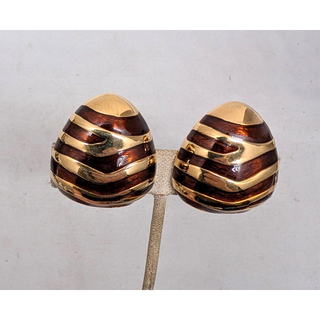 Ciner Vintage 1980s Signed Ciner Goldtone Brown Enamel Striped Clip Earrings-2 Pieces For Sale - Image 4 of 8