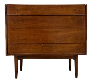 Mid-Century Modern American of Martinsville Dry Bar