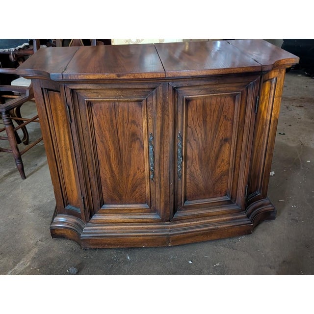 Vintage Century Furniture Walnut-Tone Flip-Top Server Buffet With Serpentine Front For Sale In Washington DC - Image 6 of 10