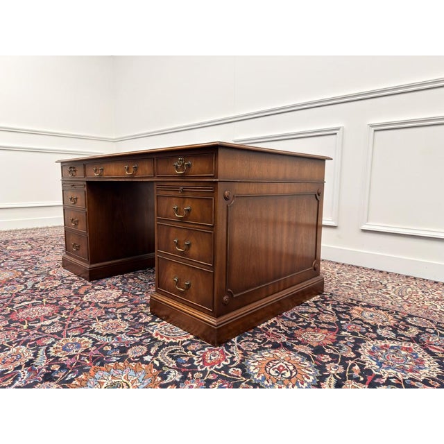English Desk with Black Inlay For Sale - Image 6 of 18