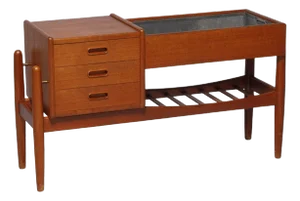 Mid 20th Century Arne Wahl Iversen Model 36 Planter / Hallway Chest in Teak