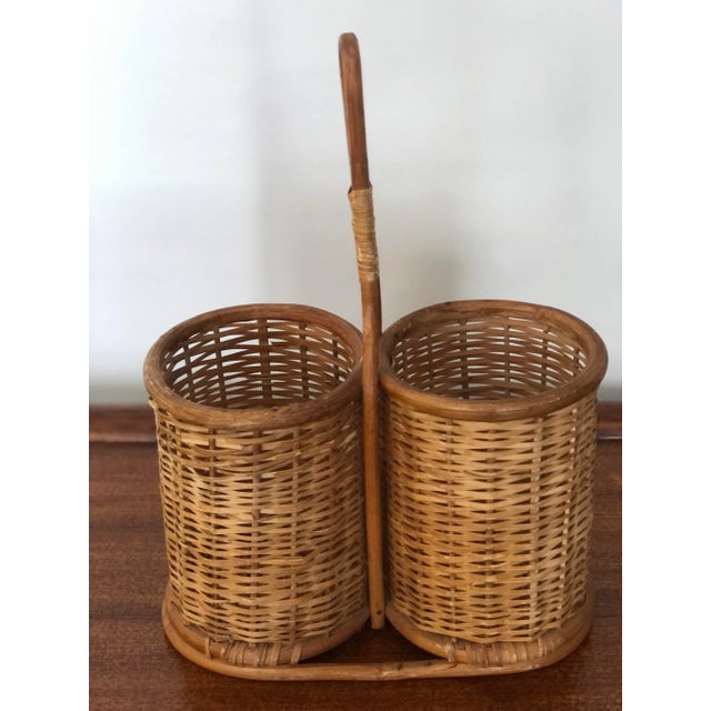 Hollywood Regency Vintage French Wicker Double Wine Bottle Holder For Sale - Image 4 of 11