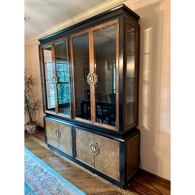 Raymond Sobota 1970s Raymond Sobota for Century Furniture Hollywood Regency Chinoiserie Cabinet For Sale - Image 4 of 7