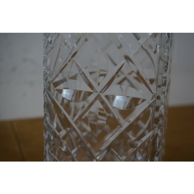 Glass Set of 2 Vintage Square Cut Crystal Flower Vases Thumbprint For Sale - Image 7 of 11
