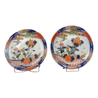 Antique Japanese Imari Plates, Set of 2 For Sale