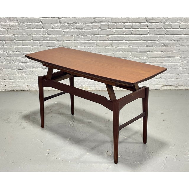 Mid Century Modern Danish Convertible Coffee Table - Desk - Dining Table – Vintage Space Saving Furniture for Small Spaces & Apartments For Sale - Image 4 of 15