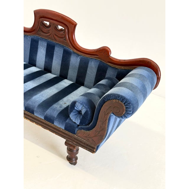 Antique Victorian Chaise Longue For Sale - Image 14 of 17