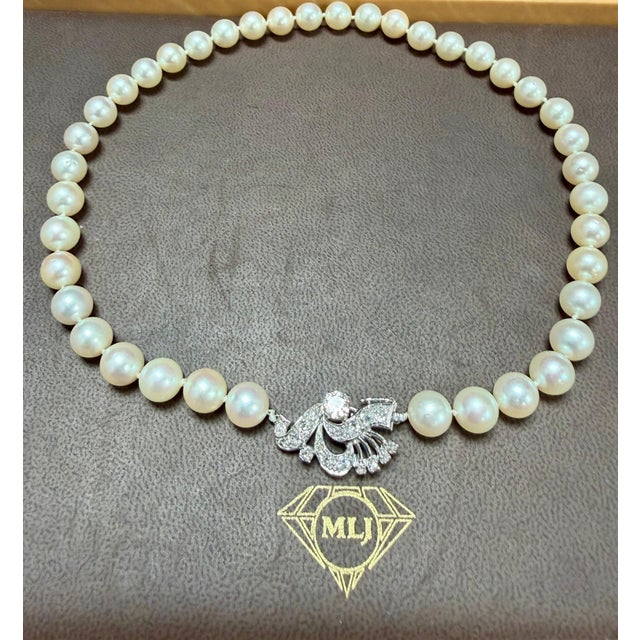 8mm Akoya Japanese Pearl Single Strand Choker Necklace, 18k White Gold & Diamond For Sale In New York - Image 6 of 8