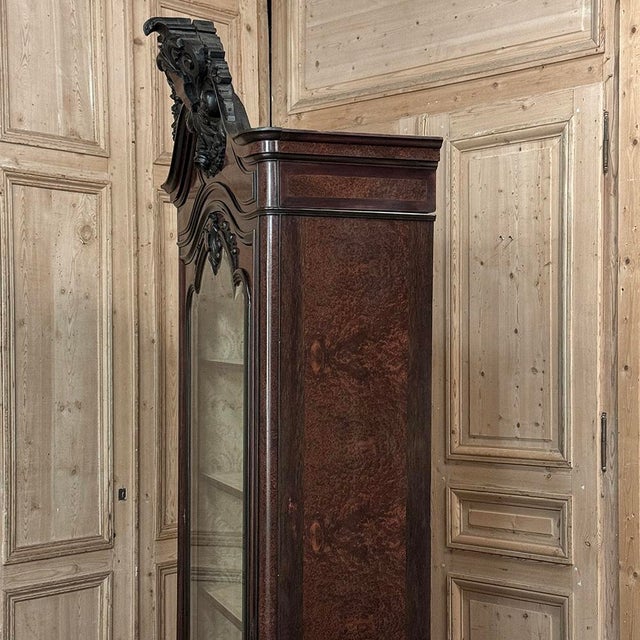 19th Century French Napoleon III Period Burled Walnut Display Armoire ~ Bookcase For Sale - Image 15 of 18