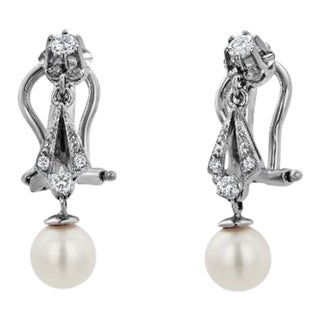 1940s Platinum Diamond and Pear Lever Back Drop Earrings 1 Inch Long, A Pair For Sale