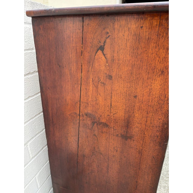 Late 18th Century Antique 18th Century George III Period Mahogany Chest of Drawers / Dresser For Sale - Image 5 of 8