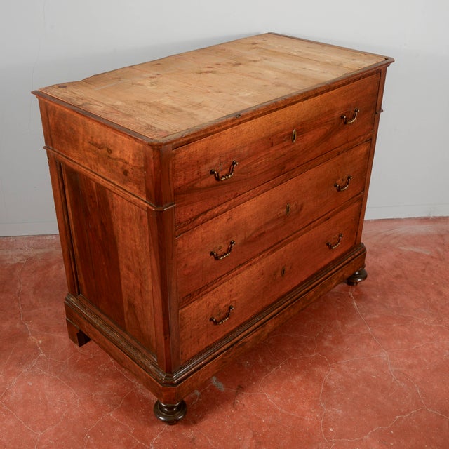 Three-Drawer Walnut Chest of Drawers with White Marble Top, 1800s For Sale - Image 11 of 18