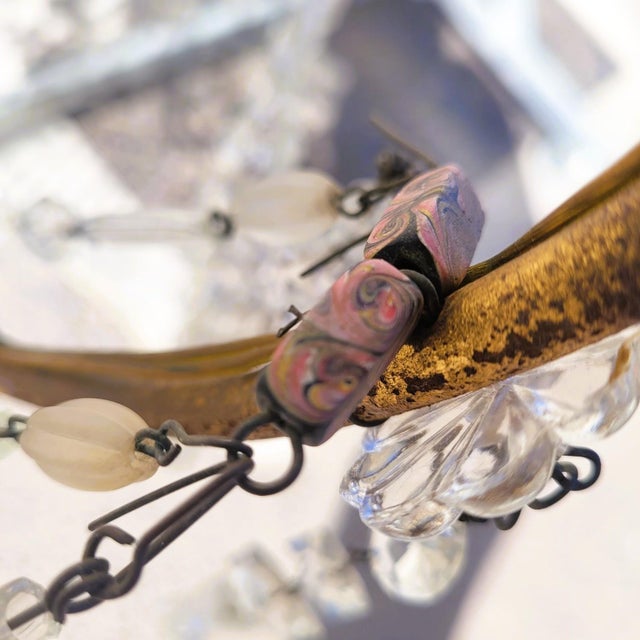 Genoese Chandelier in Gilded Wood and Crystal, Early 19th Century For Sale - Image 10 of 16