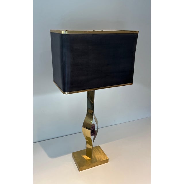 1970s Mid Century Modern Important sculptural brass lamp with an amethyst stone by Willy Daro For Sale - Image 4 of 12
