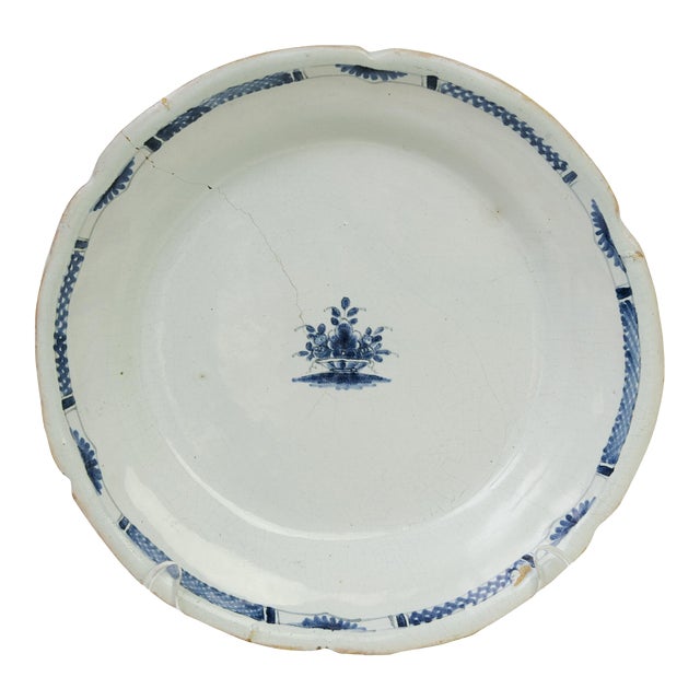 18thC St. Cloud Faience Plate, France For Sale