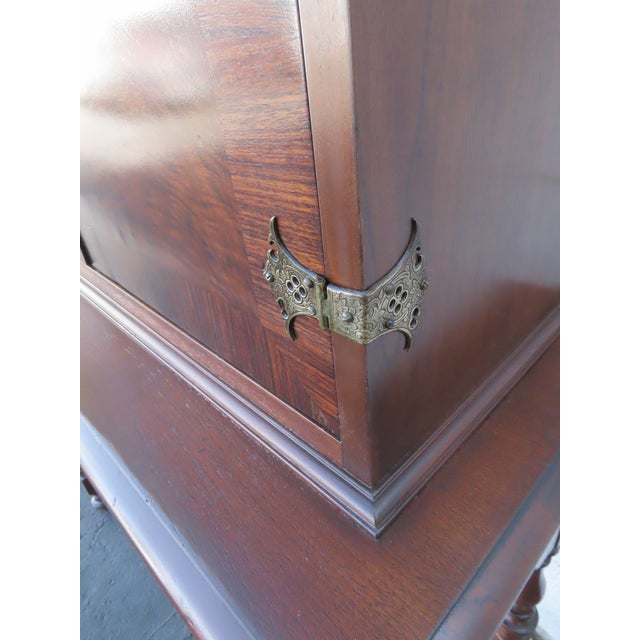 Chippendale Early 1920s Tall China Cabinet Cupboard With Brass Accent 6453 For Sale - Image 15 of 18