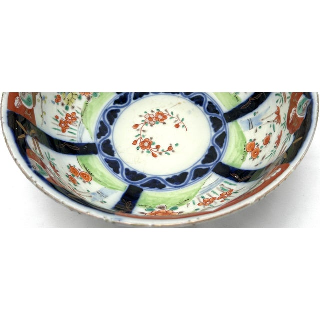 Red Antique 19th Century Japanese Imari Scalloped Bowl Meiji Kinrande Porcelain - 8.5” For Sale - Image 8 of 15