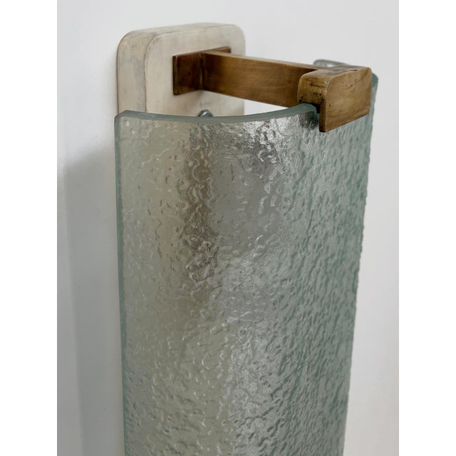 Large Glass and Brass Wall Lamp from Fontana Arte, Italy, 1950s For Sale - Image 10 of 13