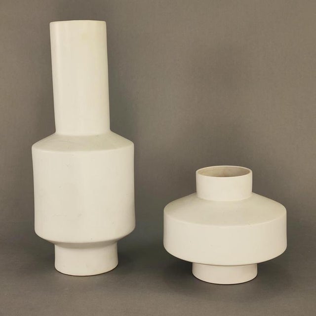 Ceramic Large Italian White Ceramic Vases, 1970s, Set of 2 For Sale - Image 7 of 7