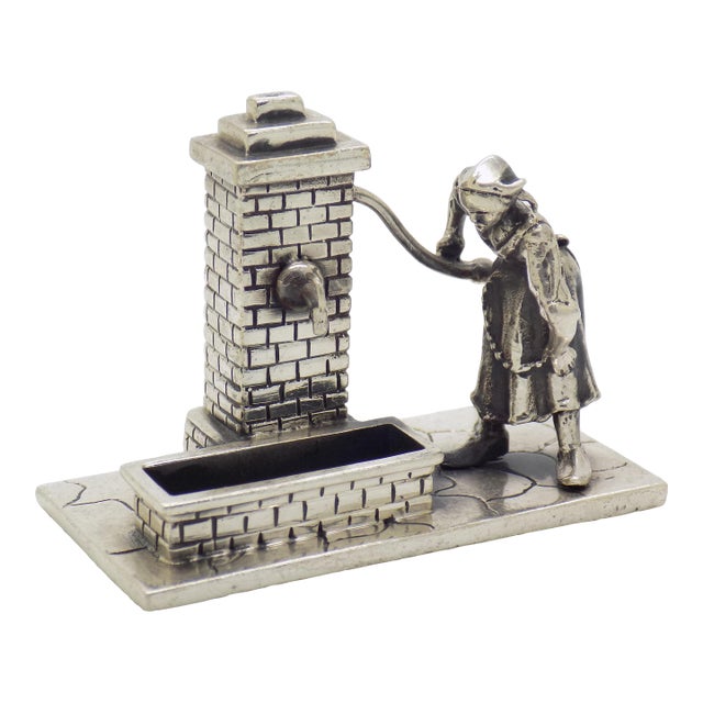 Vintage Italian Handmade Genuine Solid Sterling Silver Woman at Street Water Fountain Figurine Sculpture For Sale