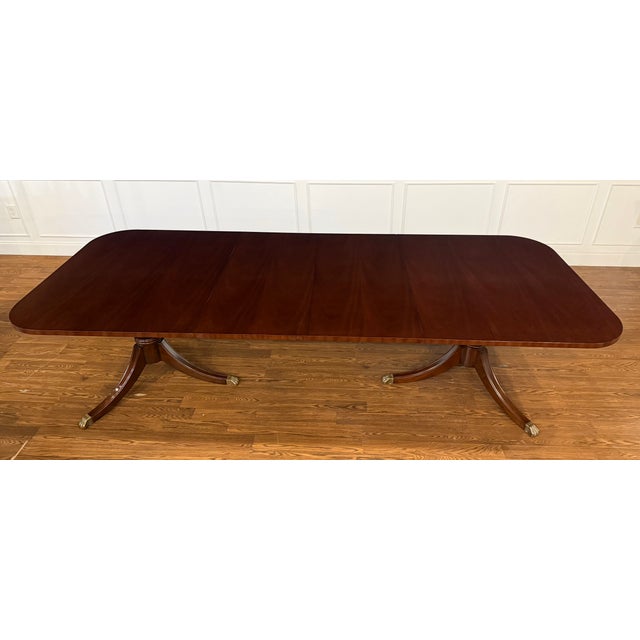 2020s Traditional Georgian Style Mahogany Double Pedestal Dining Table by Leighton Hall - Showroom Sample For Sale - Image 5 of 16