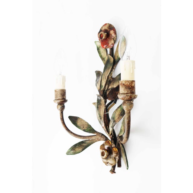 1970s Florentine Style Hollywood Regency Floral Wall Lamp by Hans Möller, 1970s For Sale - Image 5 of 11