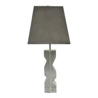 Vintage Les Prismatiques Mid Century Modern Lucite Zig Zag Table Lamp, Signed For Sale