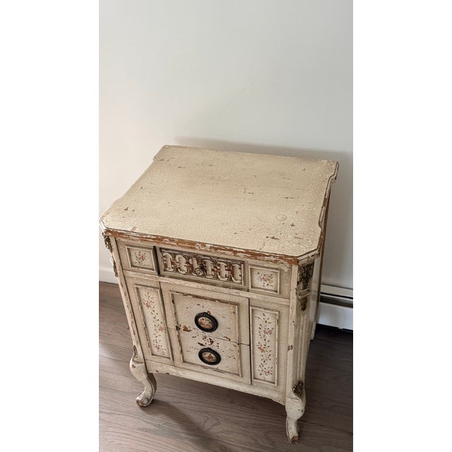Wood Pair of Early 1900s French Ball & Claw Side Tables For Sale - Image 7 of 8