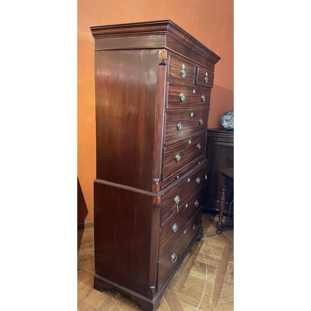 Tallboy Chest-on-Chest in Mahogany, 18th Century For Sale - Image 10 of 13