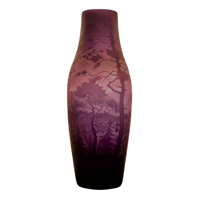 Art Deco Cameo Vase, 1890s For Sale