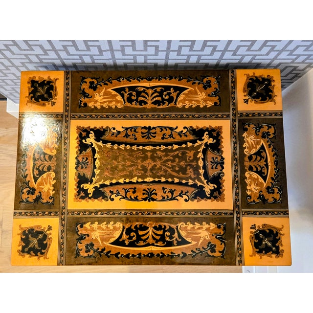 Brown Vintage Reuge Italian Marquetry Music Box Side Table – Non‑Functional Movement For Sale - Image 8 of 13