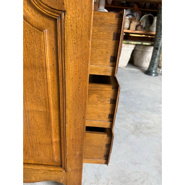 Vintage Italian Louis XV Provincial-Style Oak Secrétaire Cabinet For Sale - Image 12 of 12