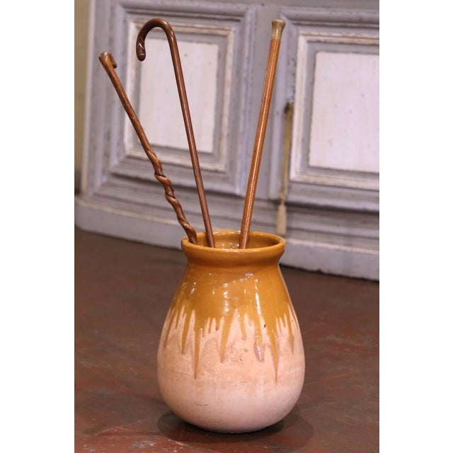 Mid 20th Century French Terracotta Olive Jar From Provence For Sale In Dallas - Image 6 of 7