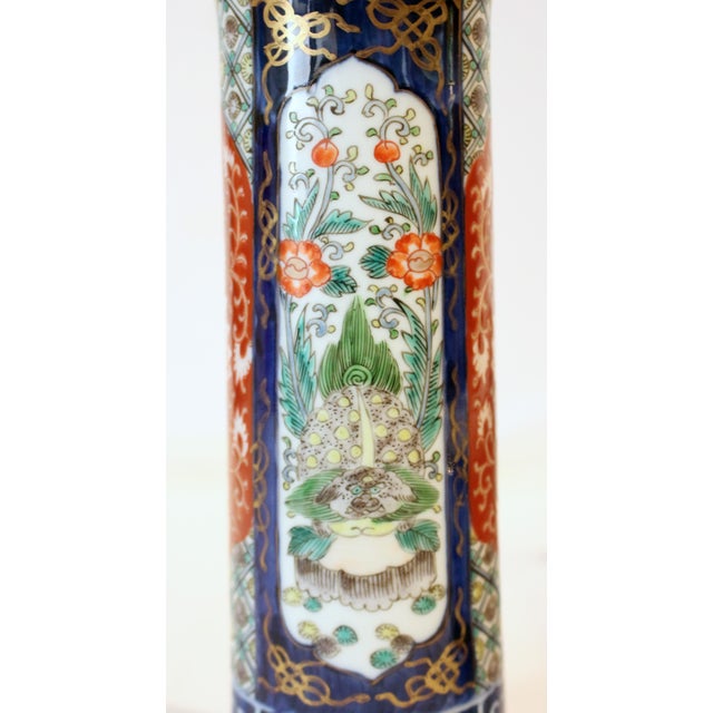 Mid 19th Century Circa 1860 Pair of Imari Vases For Sale - Image 5 of 6