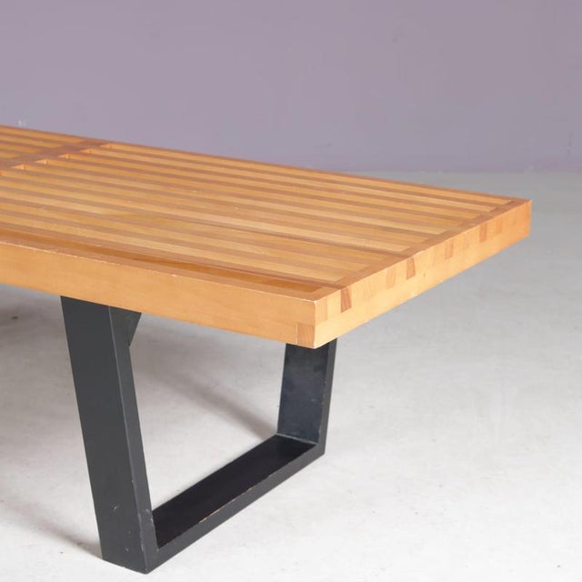 A beautiful small bench in the style of George Nelson, manufactured in the Netherlands around 1970. A modern yet elegant...